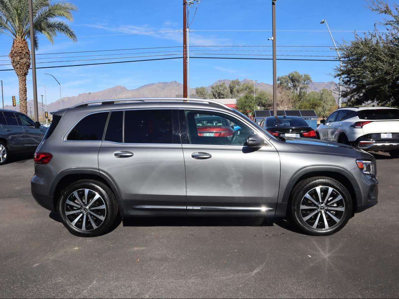 2023 Mercedes-Benz GLB 250