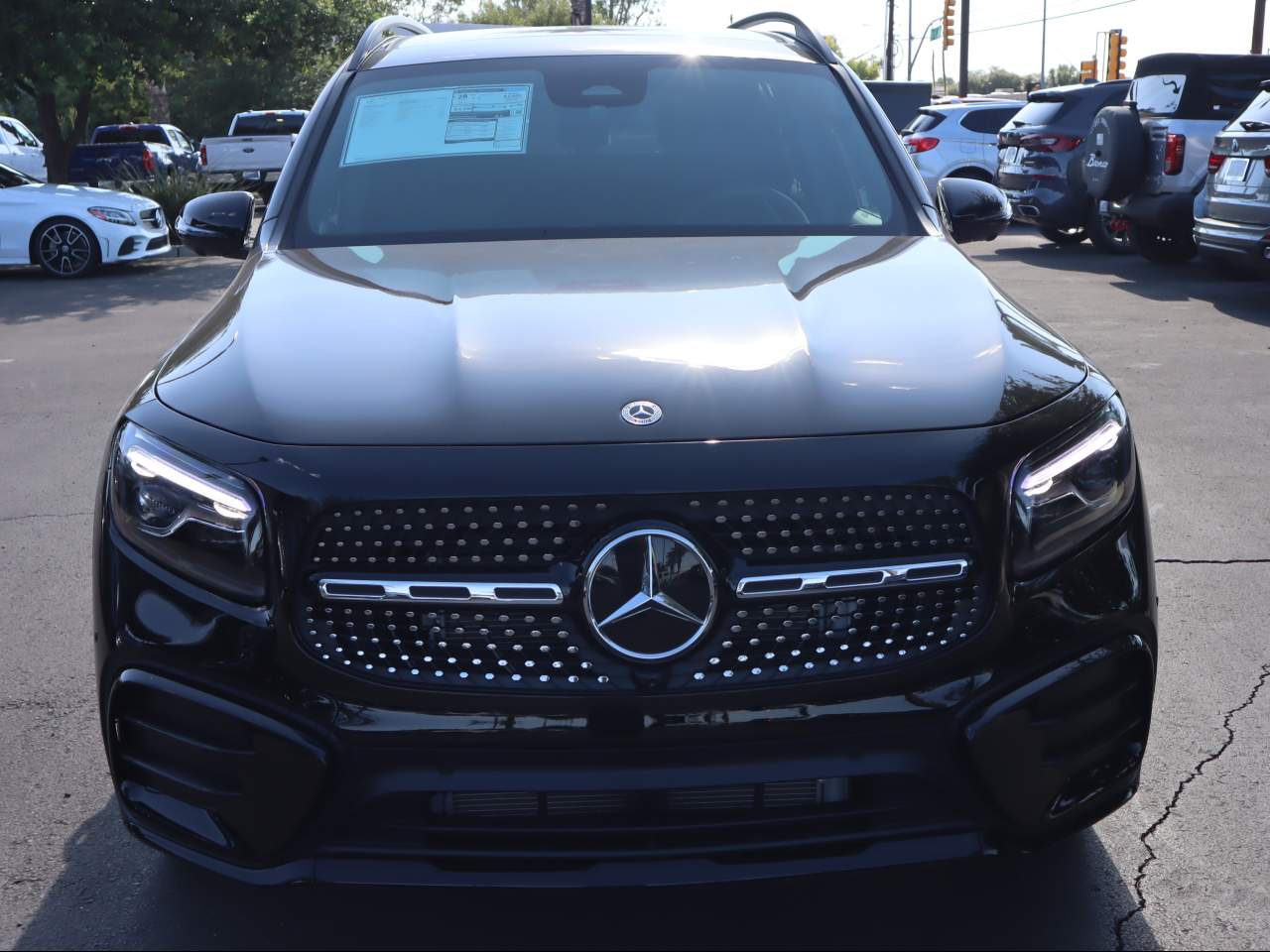 2025 Mercedes-Benz GLB Base - Photo 8
