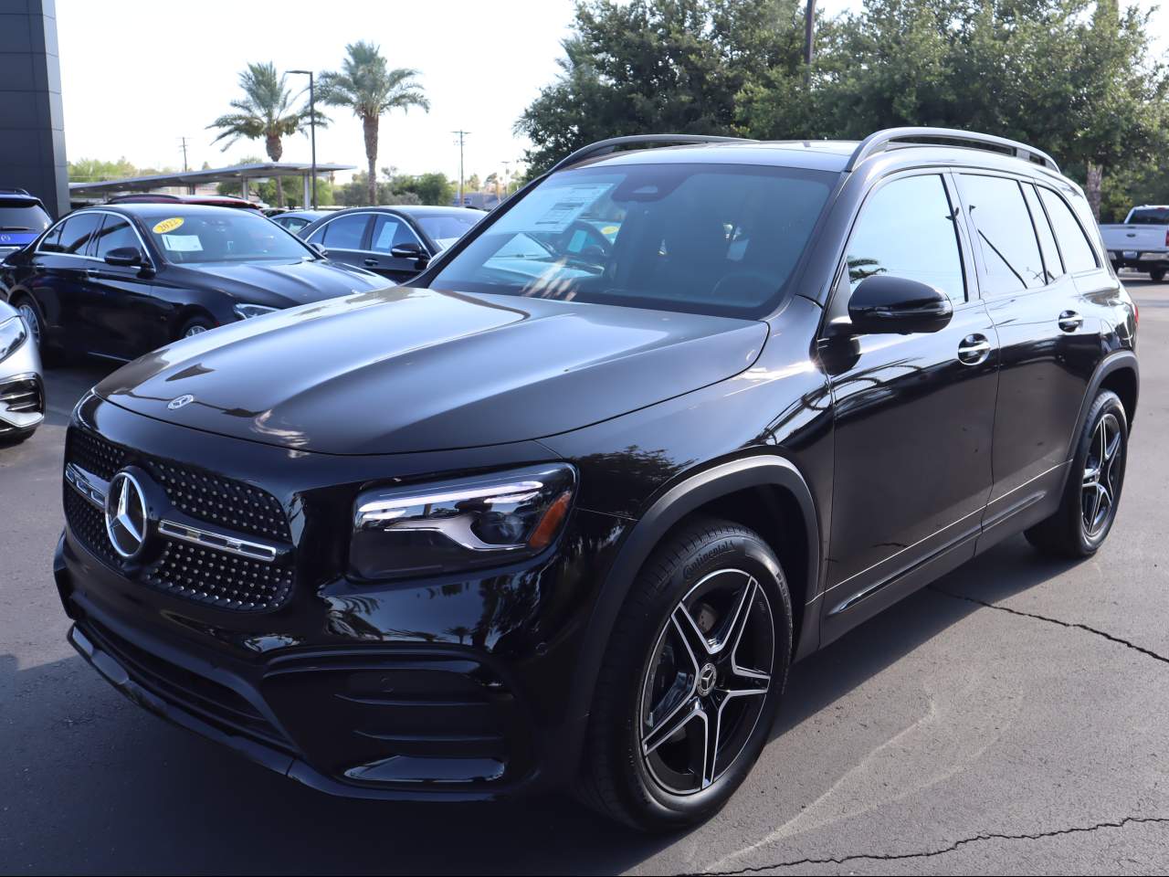 2025 Mercedes-Benz GLB Base - Photo 7
