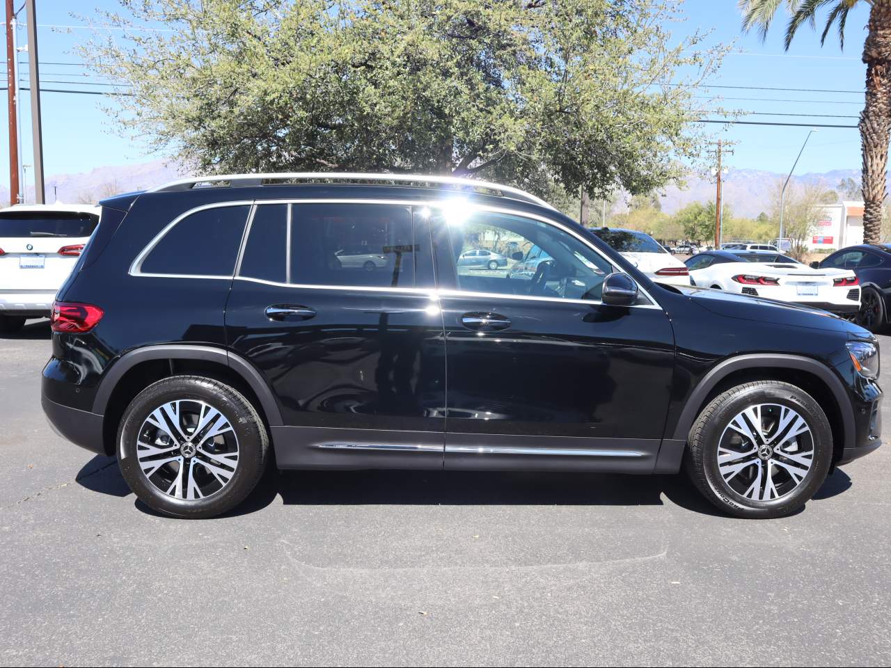 2025 Mercedes-Benz GLB 250 SUV