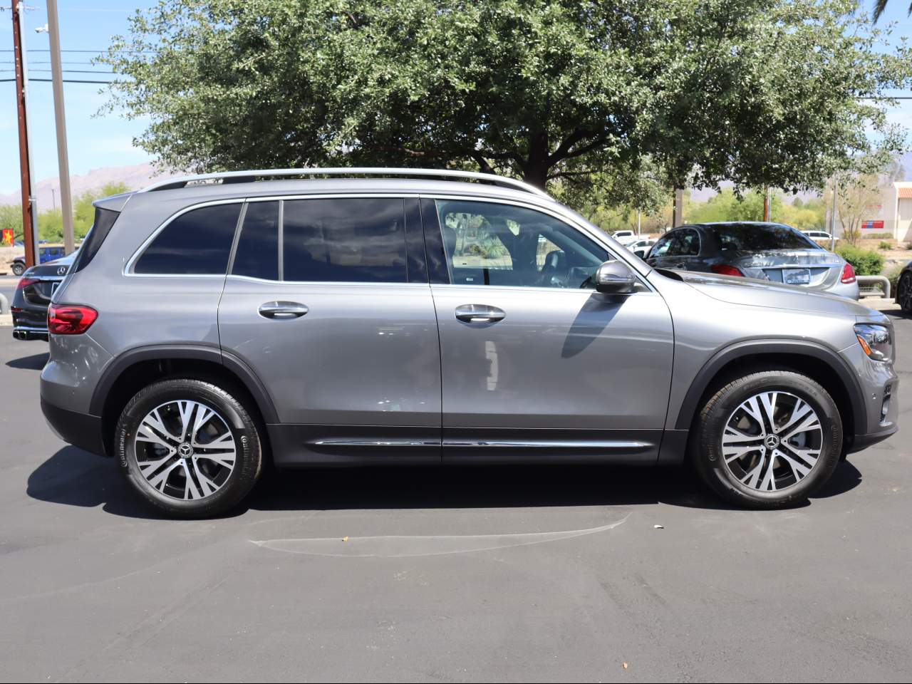 2026 Mercedes-Benz GLB 250 SUV