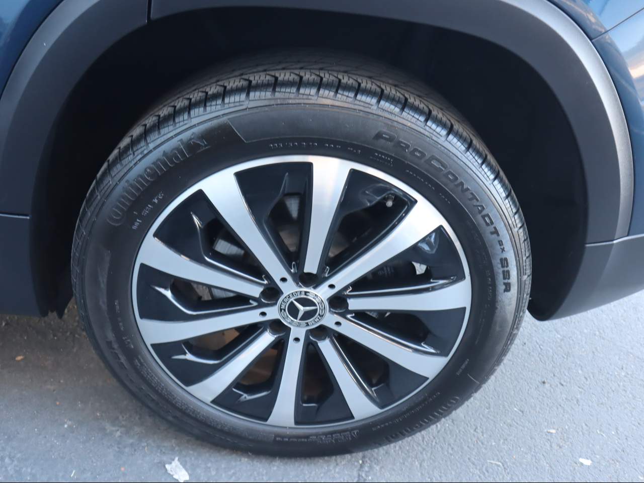 2023 Mercedes-Benz GLB 250