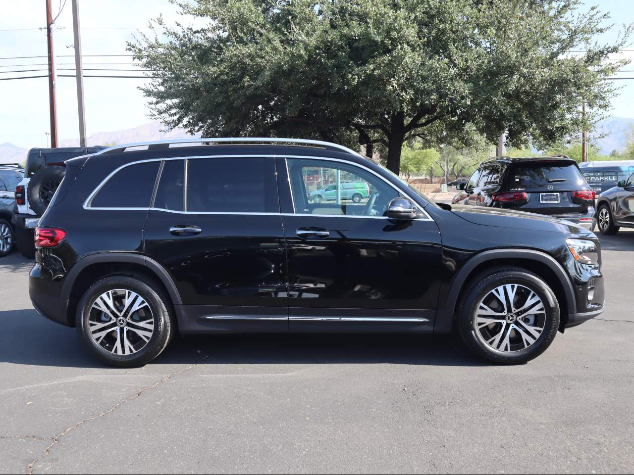 2026 Mercedes-Benz GLB 250 SUV