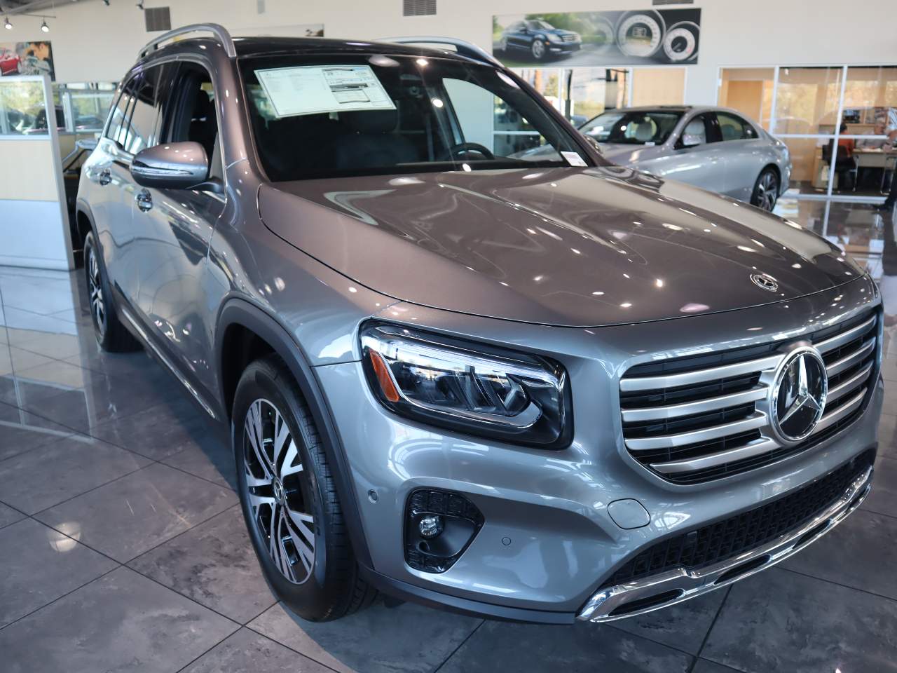 2026 Mercedes-Benz GLB 250 SUV