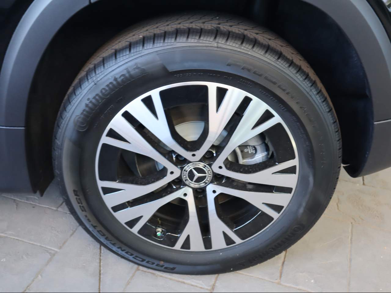 2026 Mercedes-Benz GLB 250 SUV