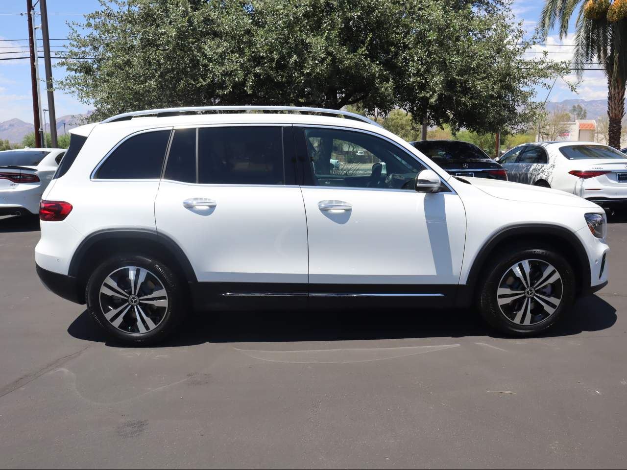 2026 Mercedes-Benz GLB 250 SUV