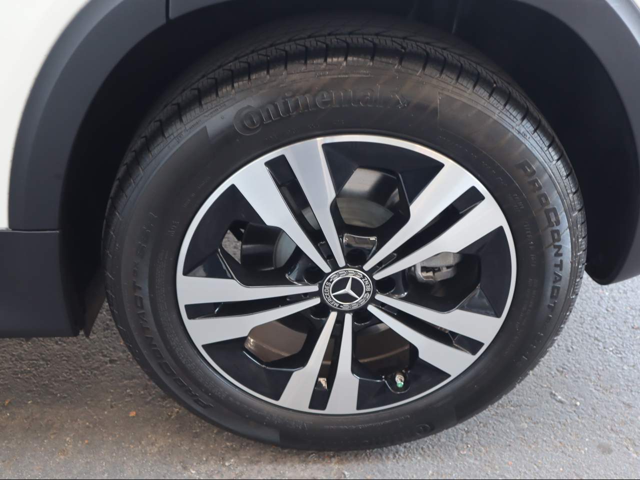 2025 Mercedes-Benz GLB 250
