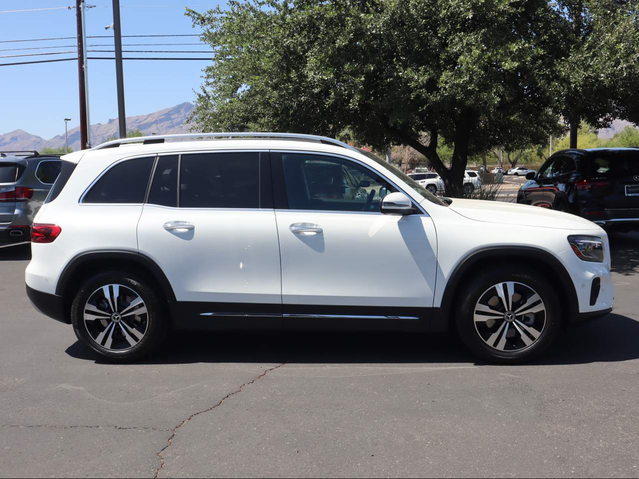 2025 Mercedes-Benz GLB 250