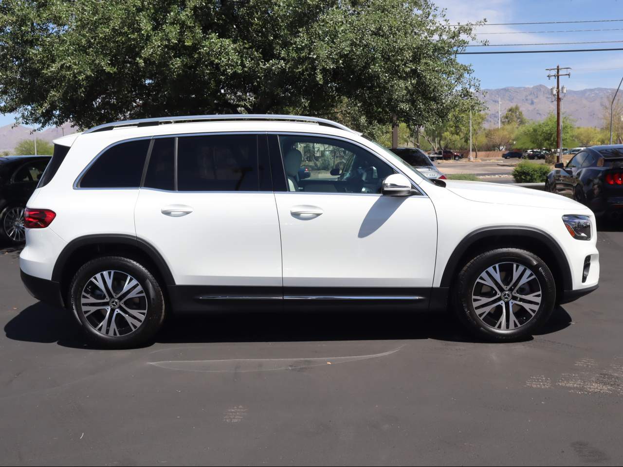 2026 Mercedes-Benz GLB 250 SUV