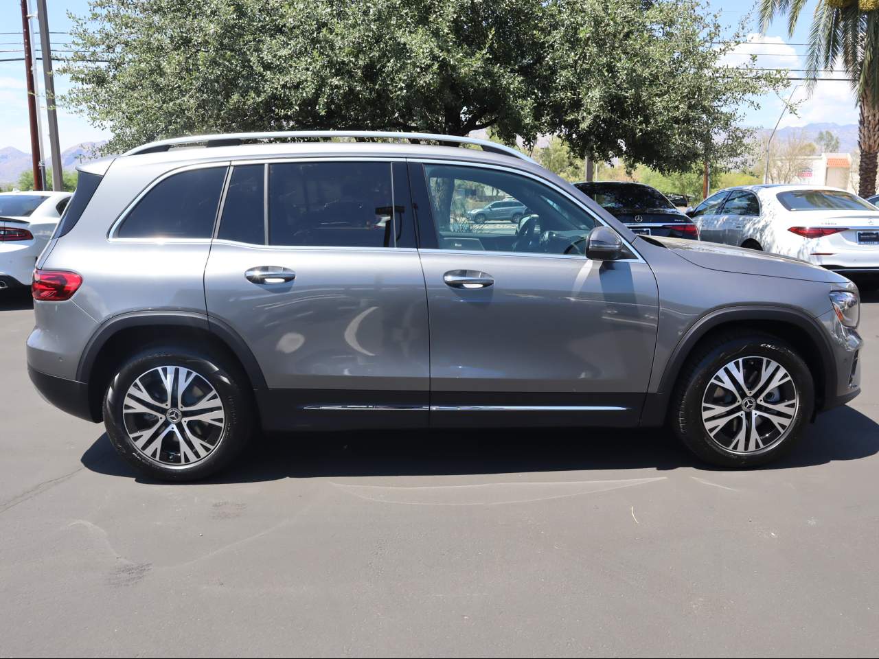 2026 Mercedes-Benz GLB 250 SUV
