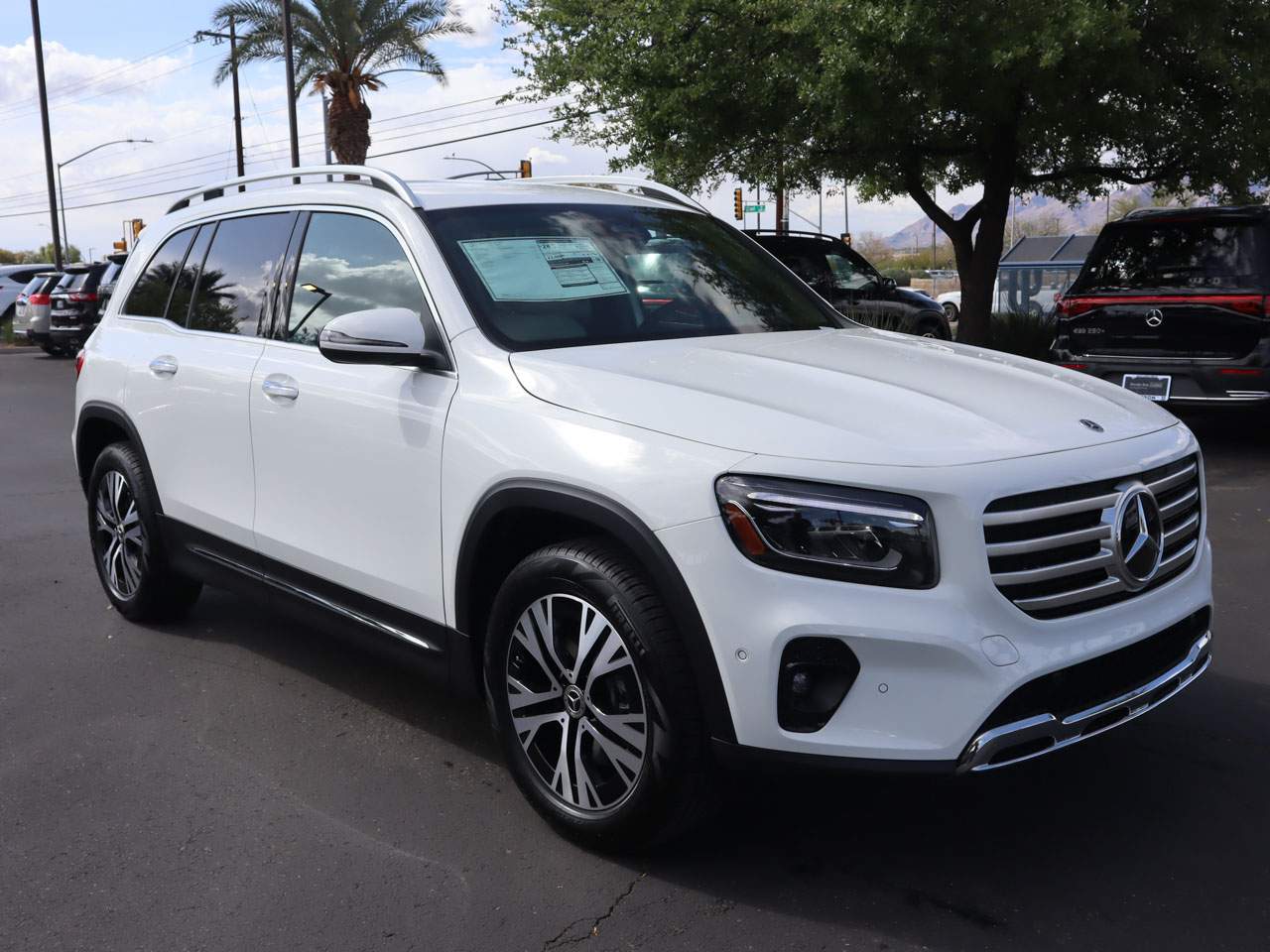 2025 Mercedes-Benz GLB Base - Photo 9