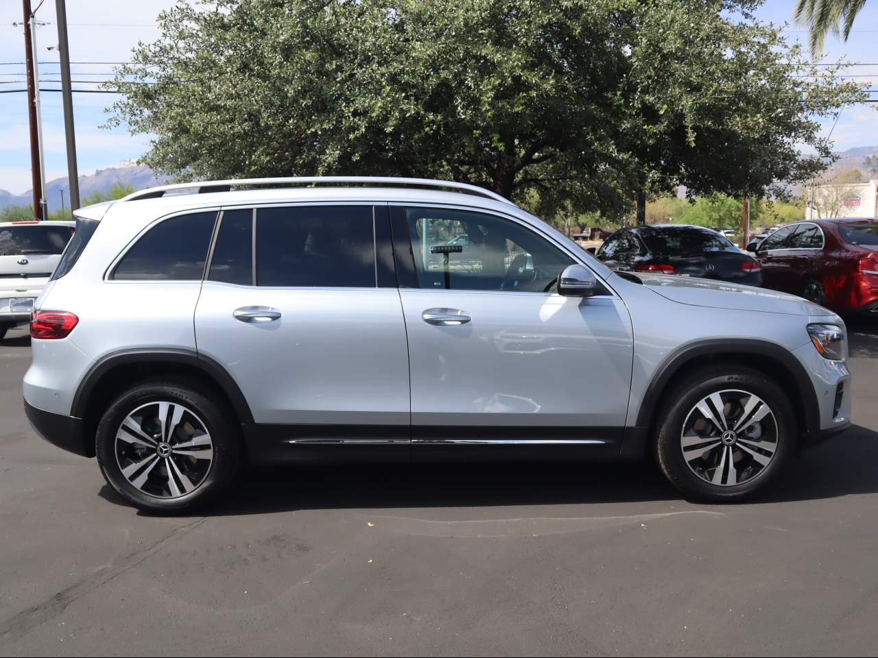2026 Mercedes-Benz GLB 250 SUV