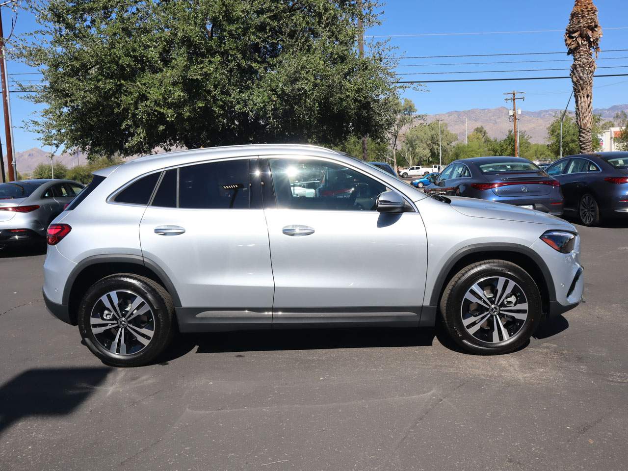 2025 Mercedes-Benz GLA 250 SUV