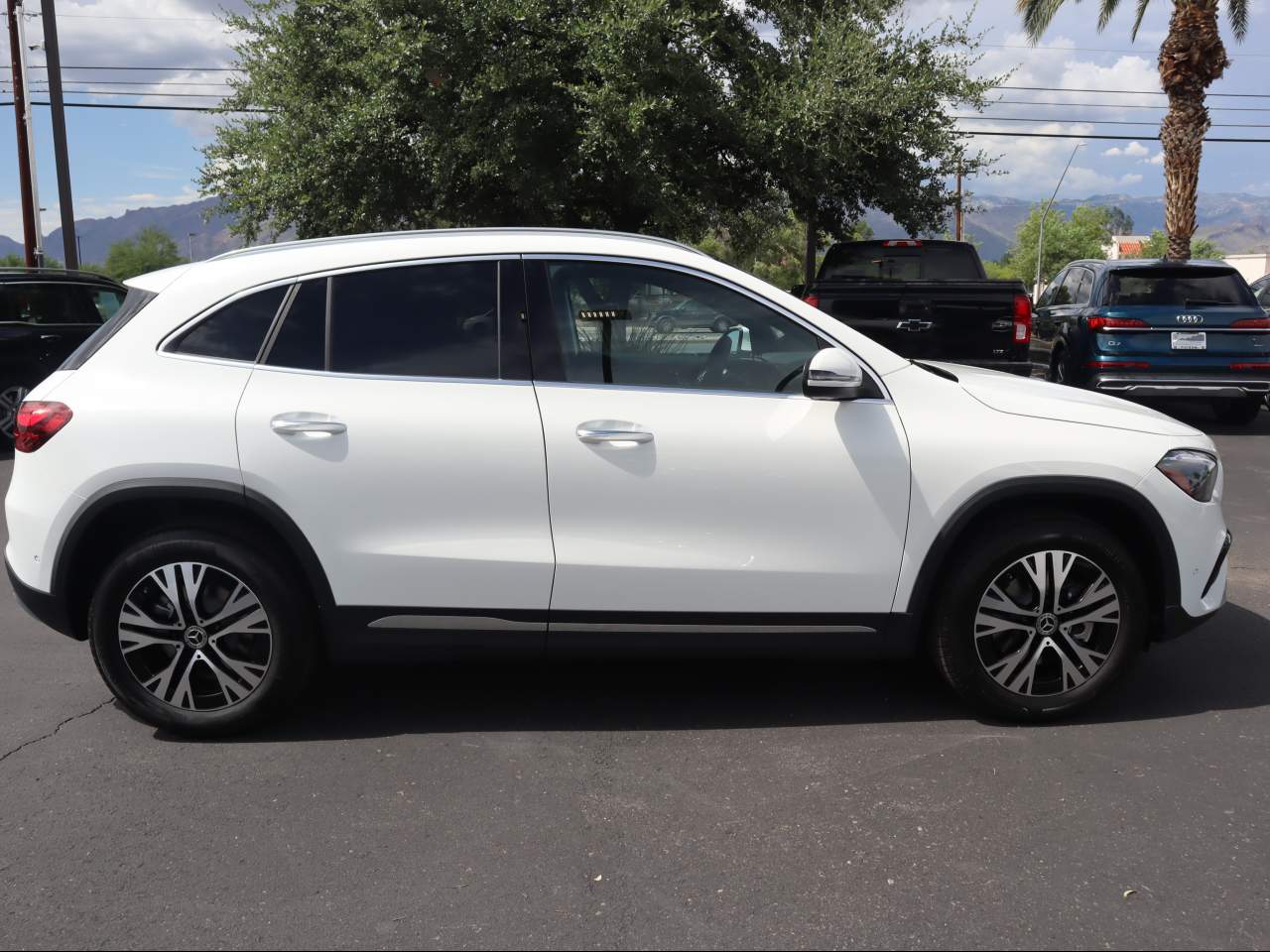 2025 Mercedes-Benz GLA 250