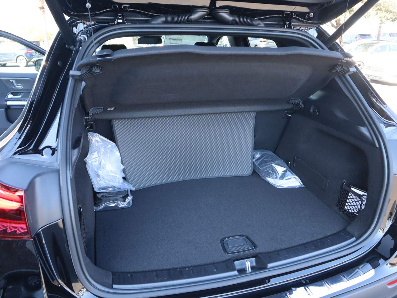 2025 Mercedes-Benz GLA GLA250 - Photo 19