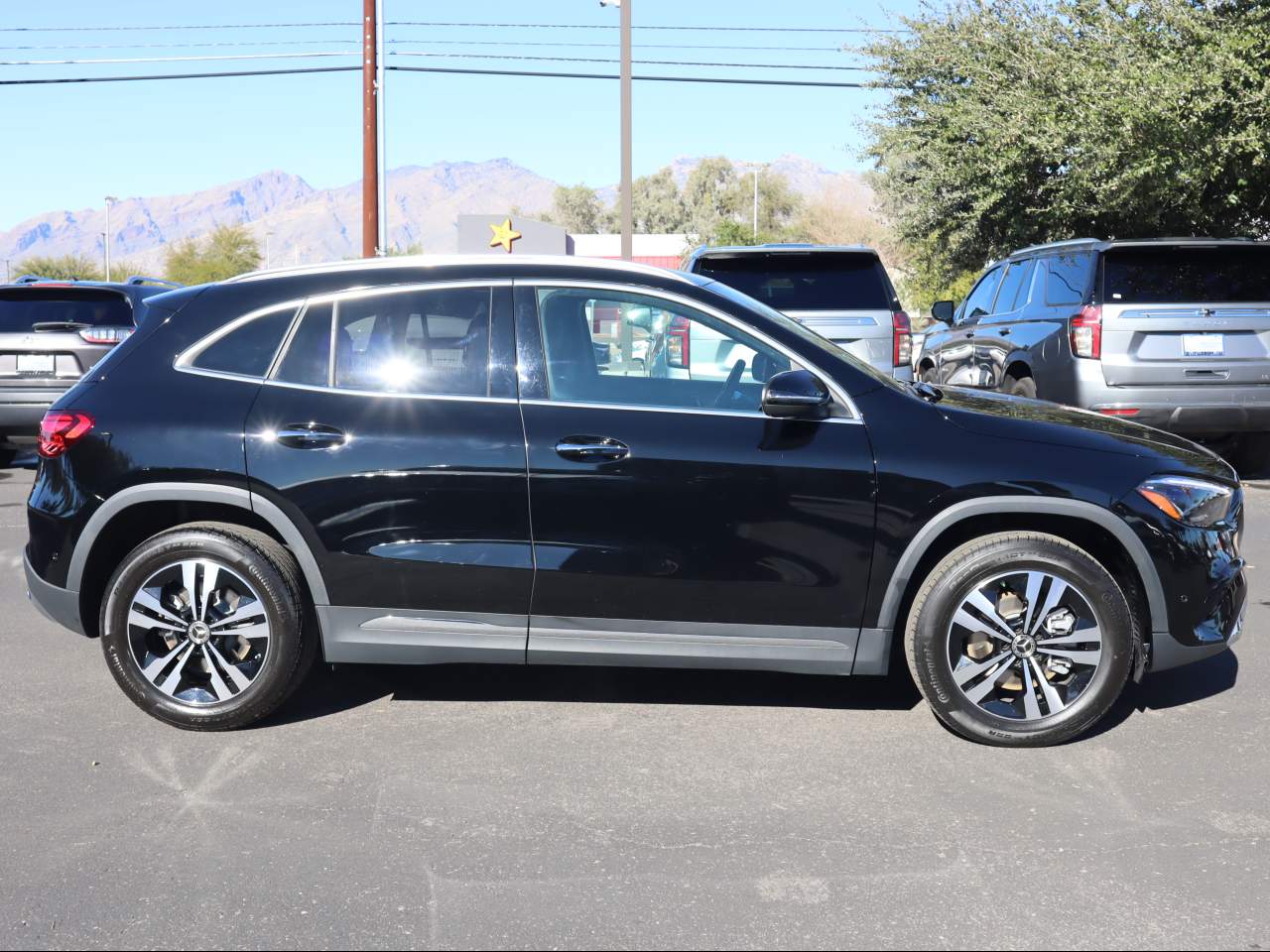 2025 Mercedes-Benz GLA 250