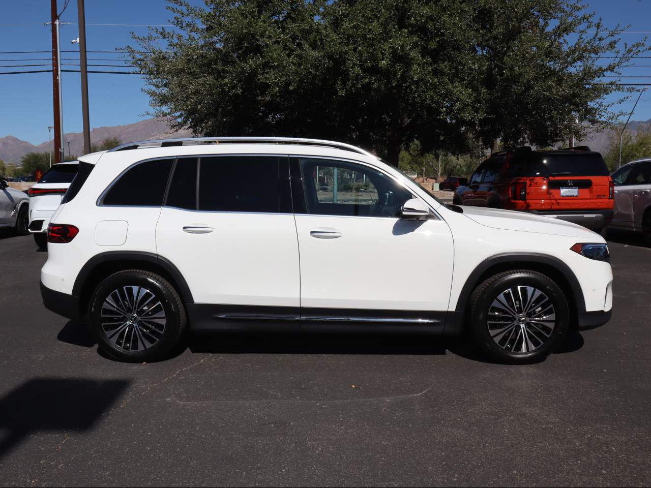 2025 Mercedes-Benz EQB 250+ SUV