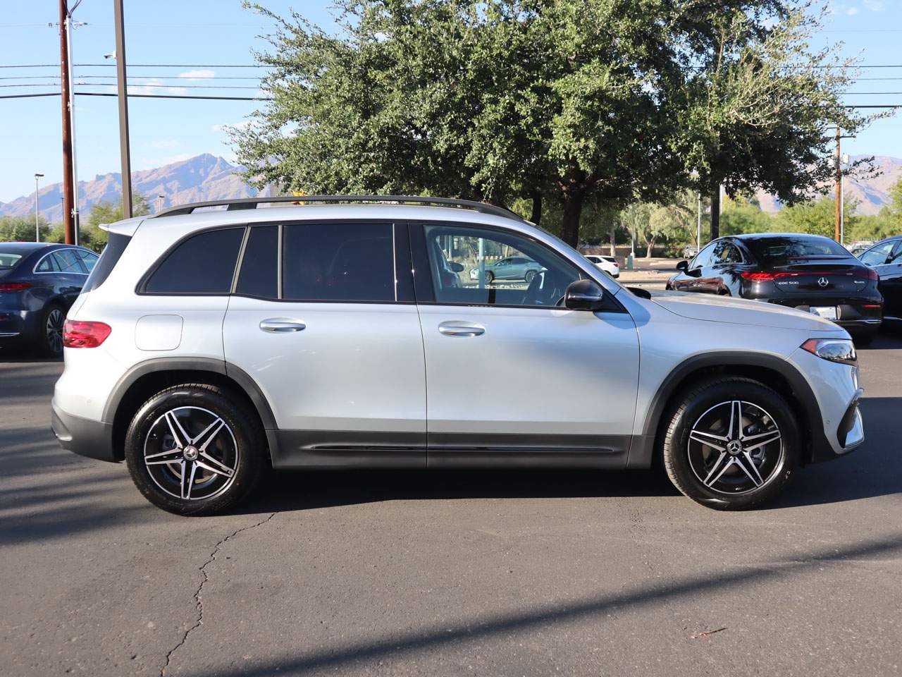 2024 Mercedes-Benz EQB 300 4MATIC SUV