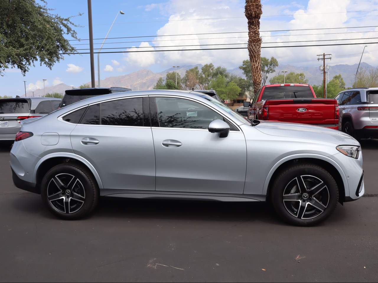 2027 Mercedes-Benz GLC 300 4MATIC SUV