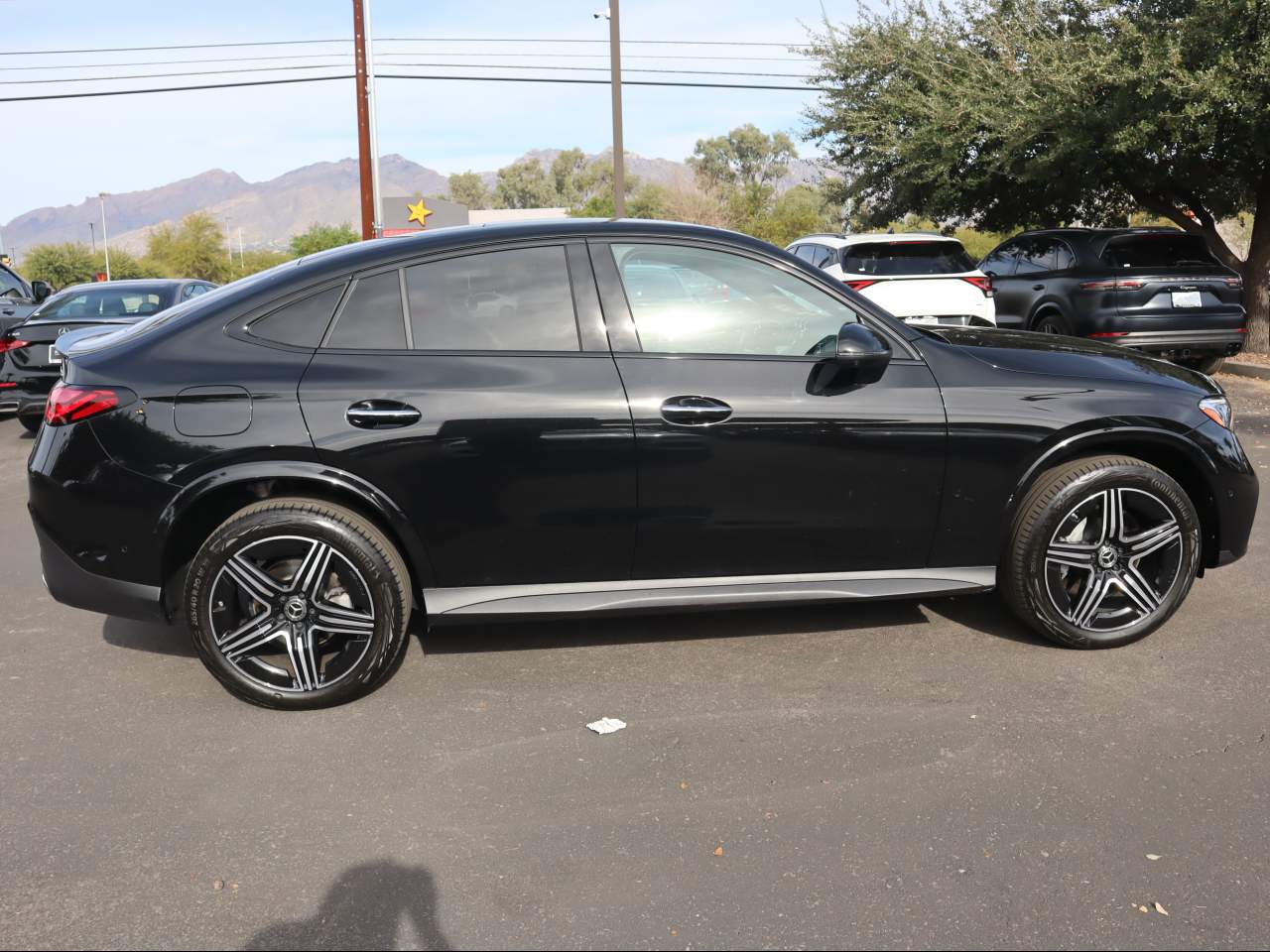 2025 Mercedes-Benz GLC 300 4MATIC