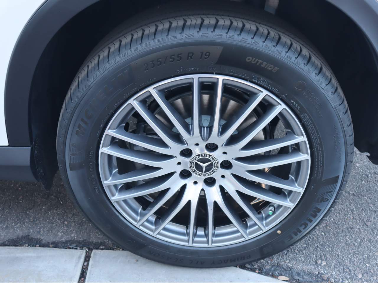 2026 Mercedes-Benz GLC 300 SUV