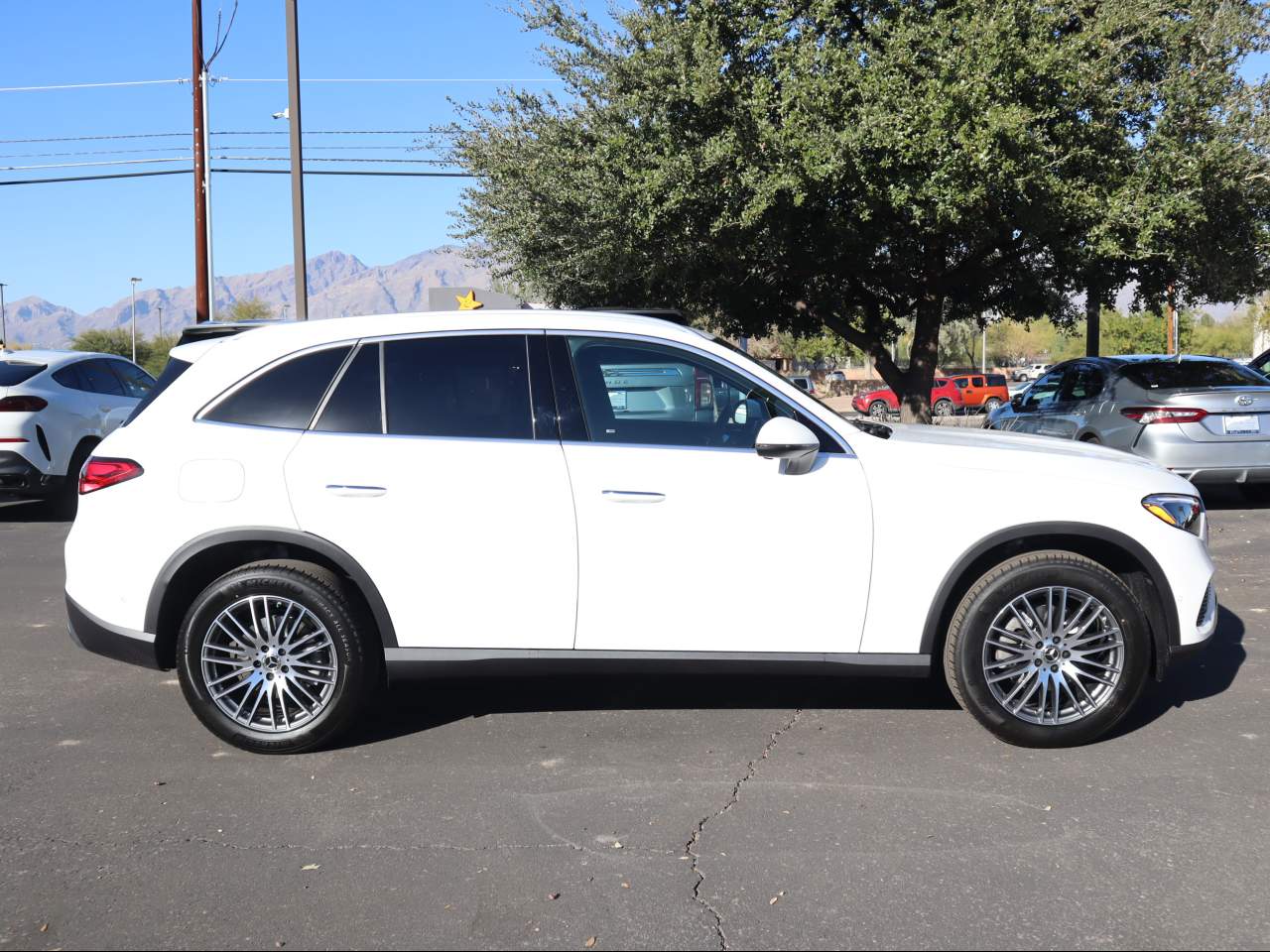 2026 Mercedes-Benz GLC 300 SUV