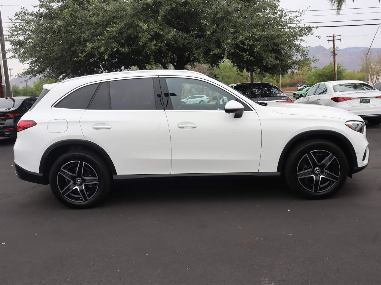 2026 Mercedes-Benz GLC 300 SUV
