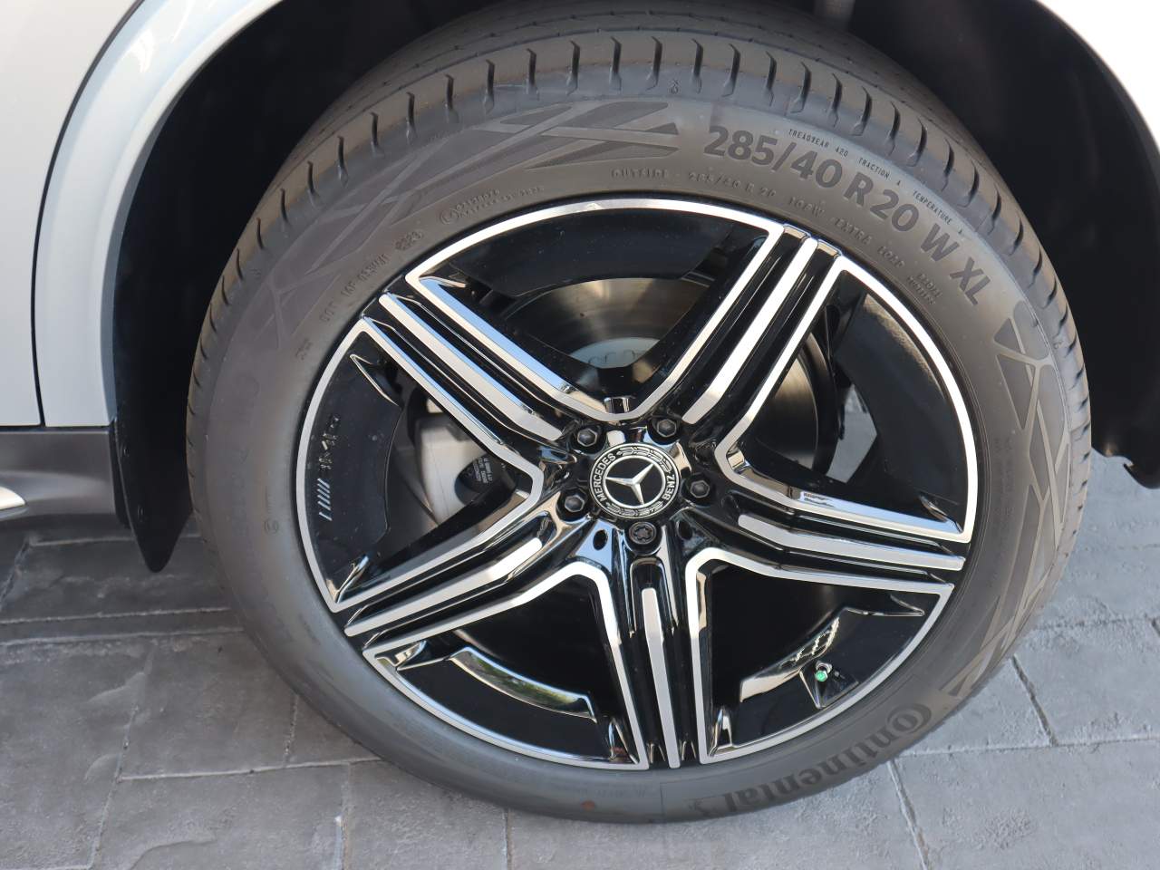 2027 Mercedes-Benz GLC 300 SUV
