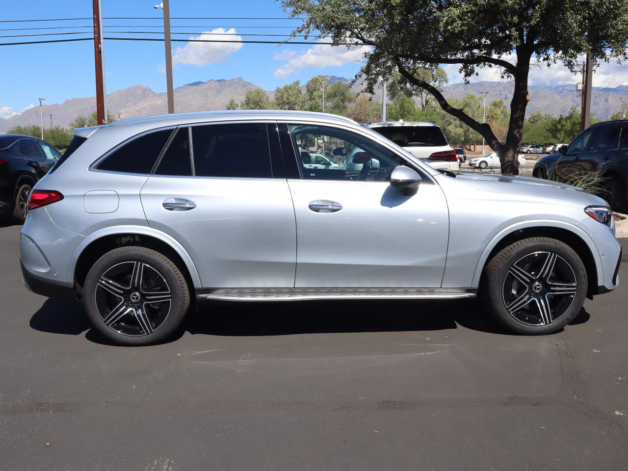 2027 Mercedes-Benz GLC 300 SUV