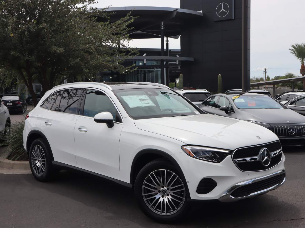 2025 Mercedes-Benz GLC 300 SUV