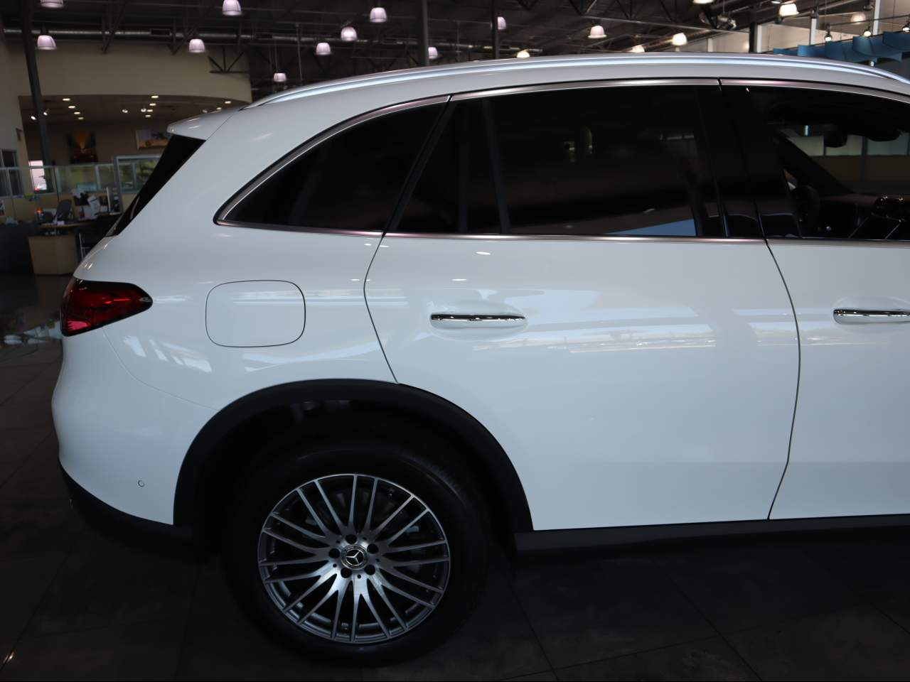 2026 Mercedes-Benz GLC 300 SUV