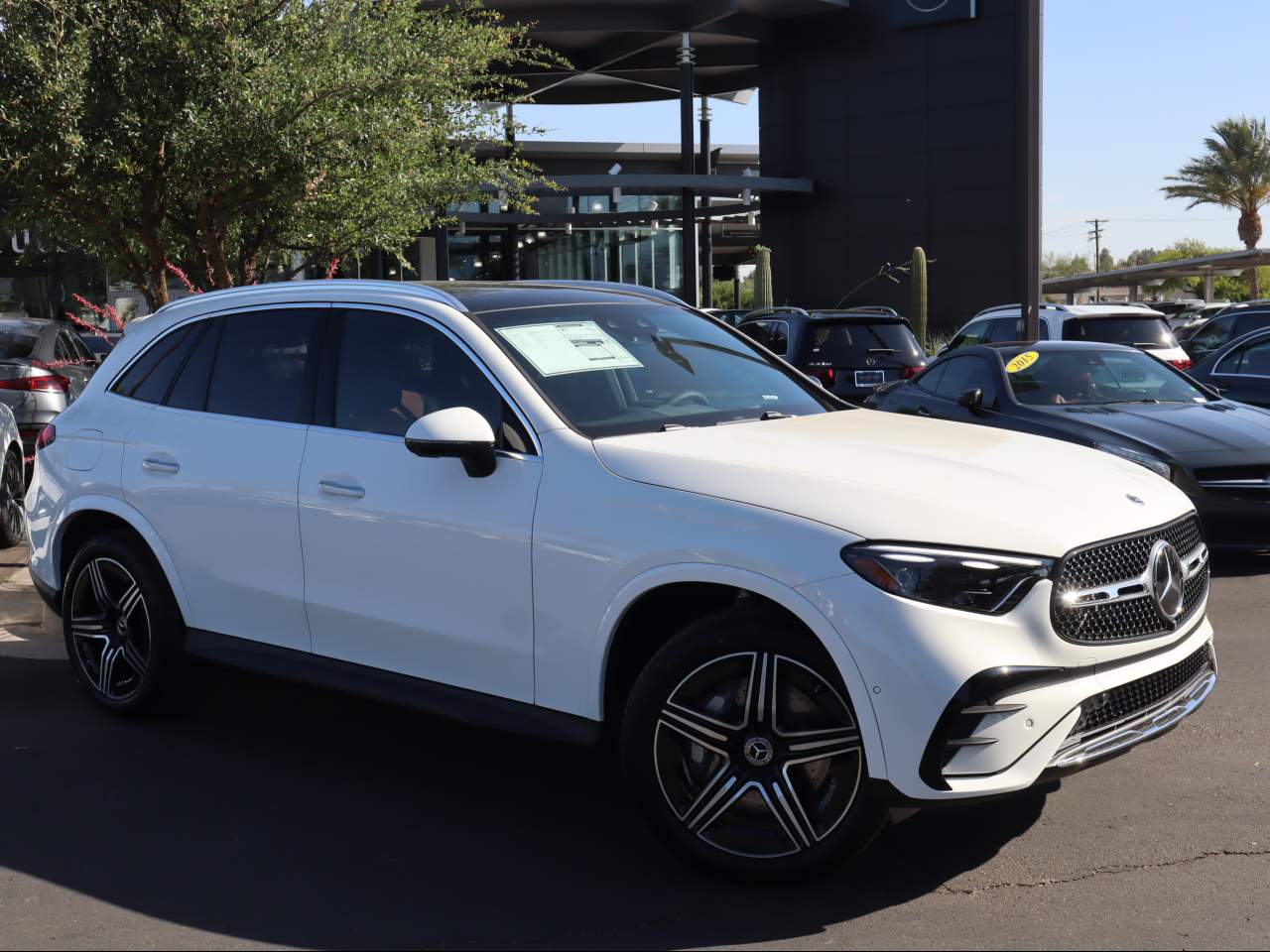 2025 Mercedes-Benz GLC 300 SUV
