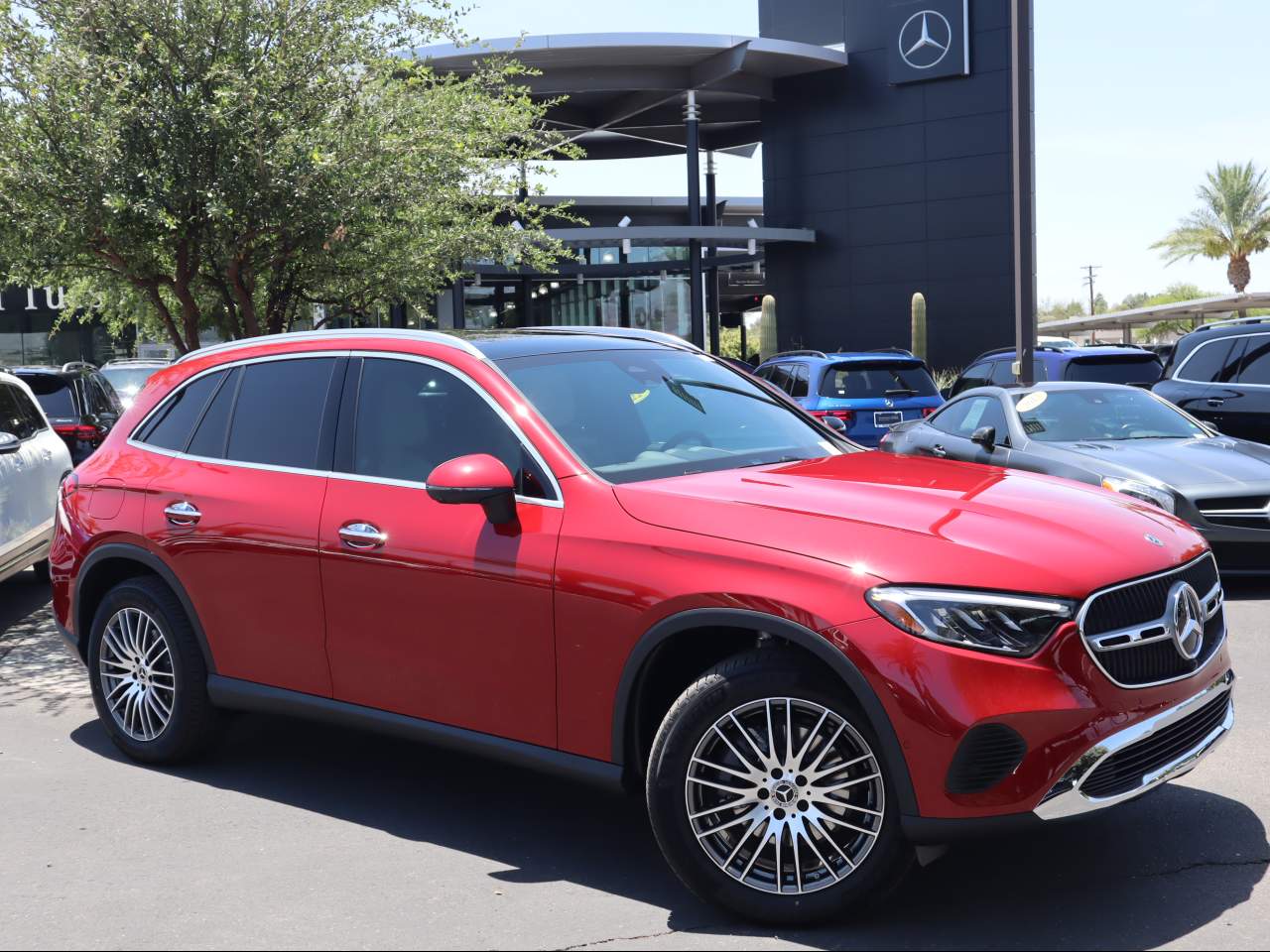 2025 Mercedes-Benz GLC 300 SUV