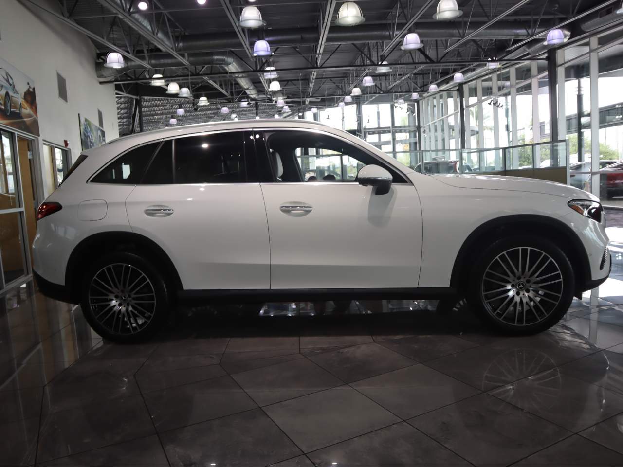 2026 Mercedes-Benz GLC 300 SUV