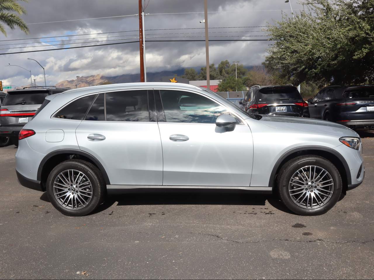 2023 Mercedes-Benz GLC 300 SUV