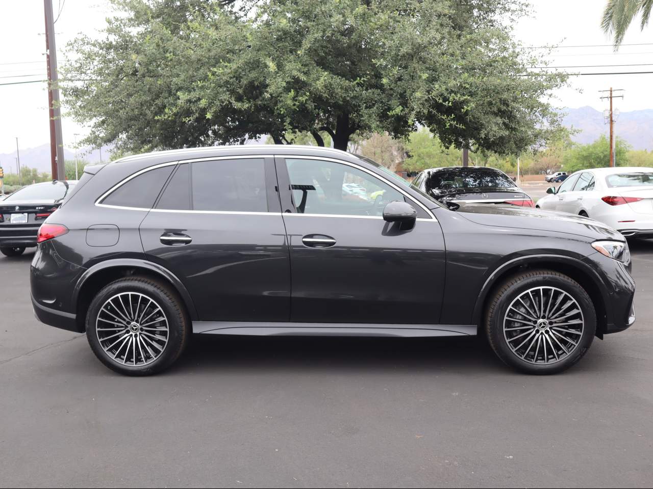 2026 Mercedes-Benz GLC 300 SUV