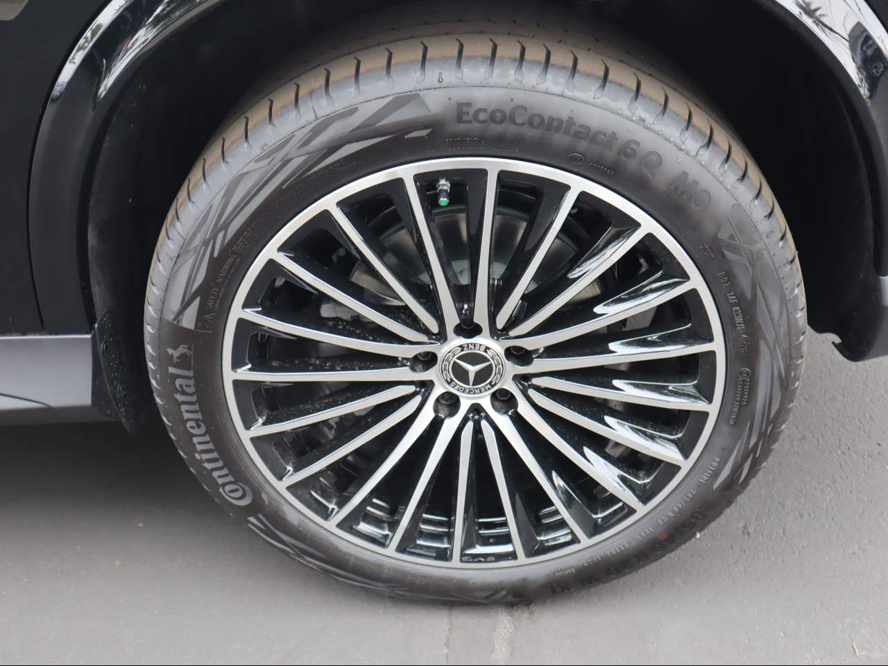 2026 Mercedes-Benz GLC 300 SUV