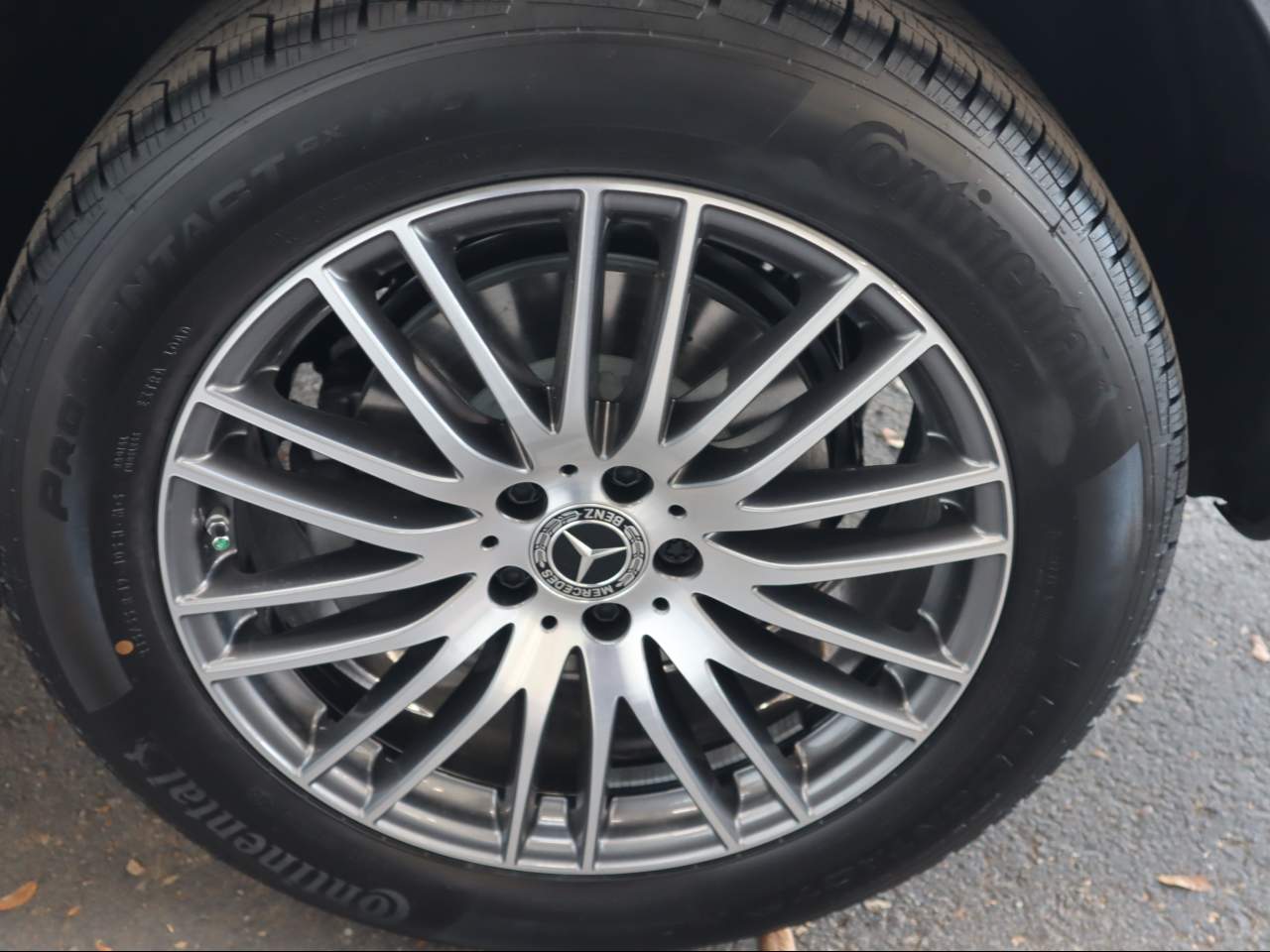 2026 Mercedes-Benz GLC 300 SUV