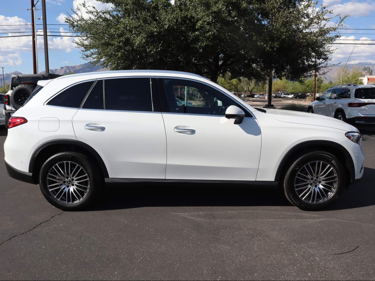2026 Mercedes-Benz GLC 300 SUV