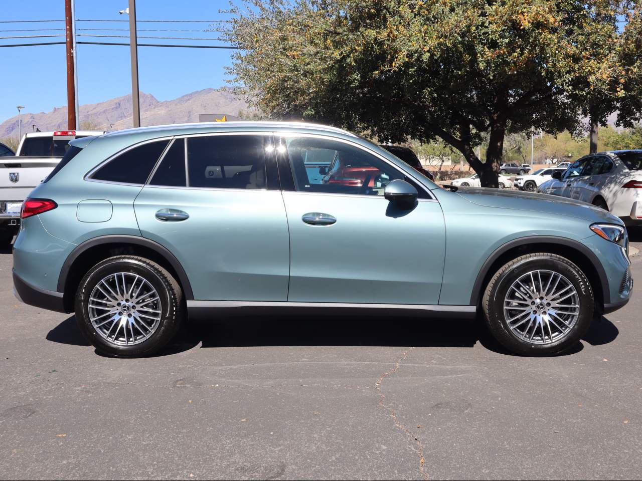 2026 Mercedes-Benz GLC 300 SUV