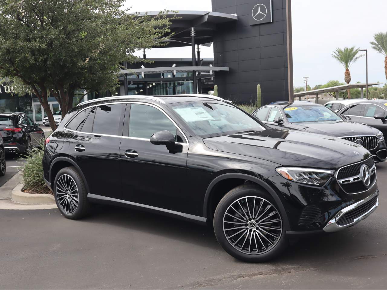 2027 Mercedes-Benz GLC 300 SUV