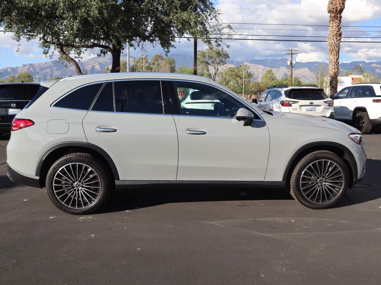 2027 Mercedes-Benz GLC 300 SUV