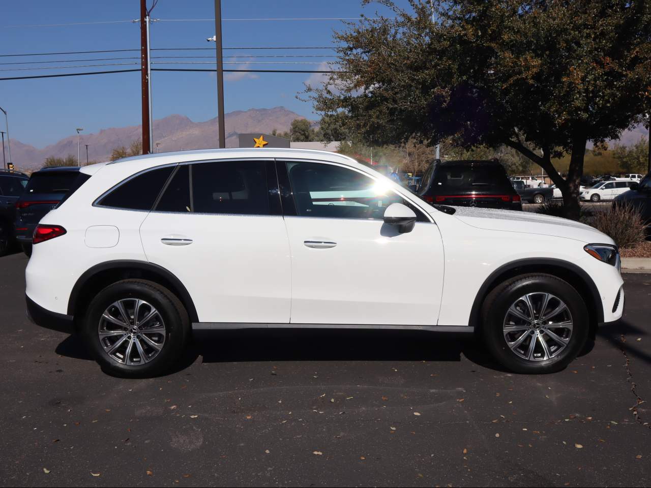 2025 Mercedes-Benz GLC300W4 GLC 300