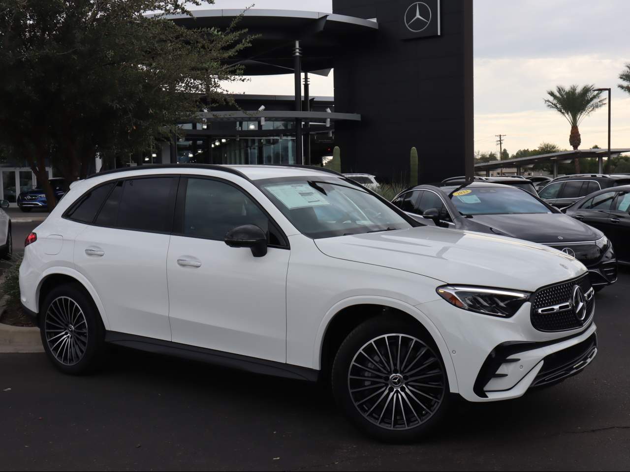 2026 Mercedes-Benz GLC 300 4MATIC SUV