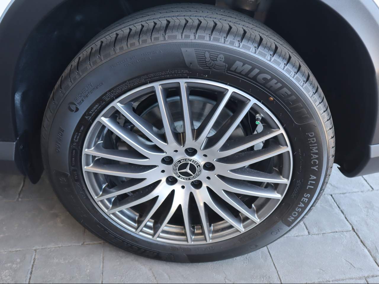 2026 Mercedes-Benz GLC 300 4MATIC SUV