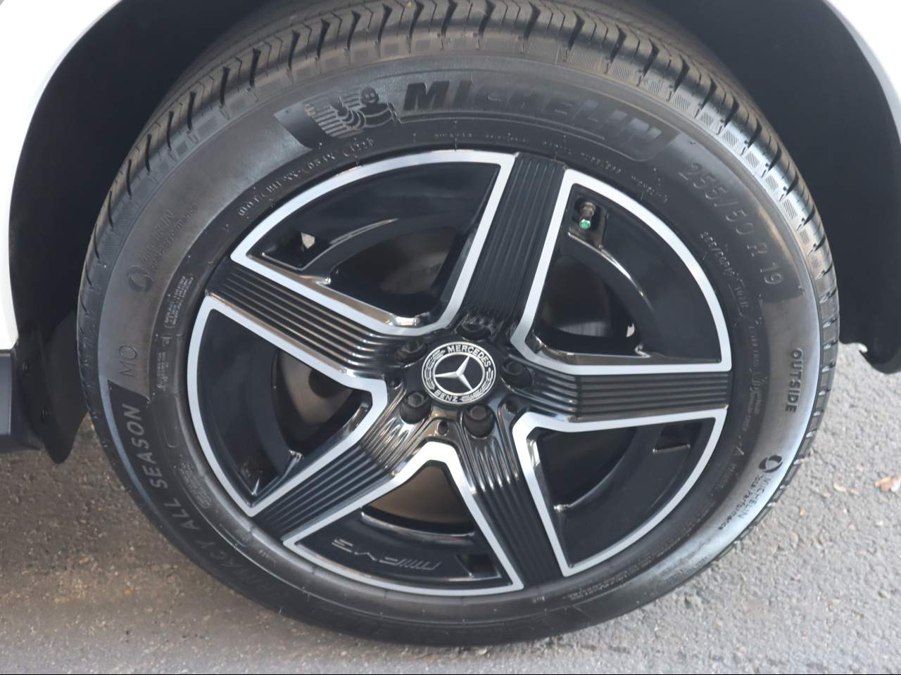 2025 Mercedes-Benz GLC300W4 GLC 300 4Matic