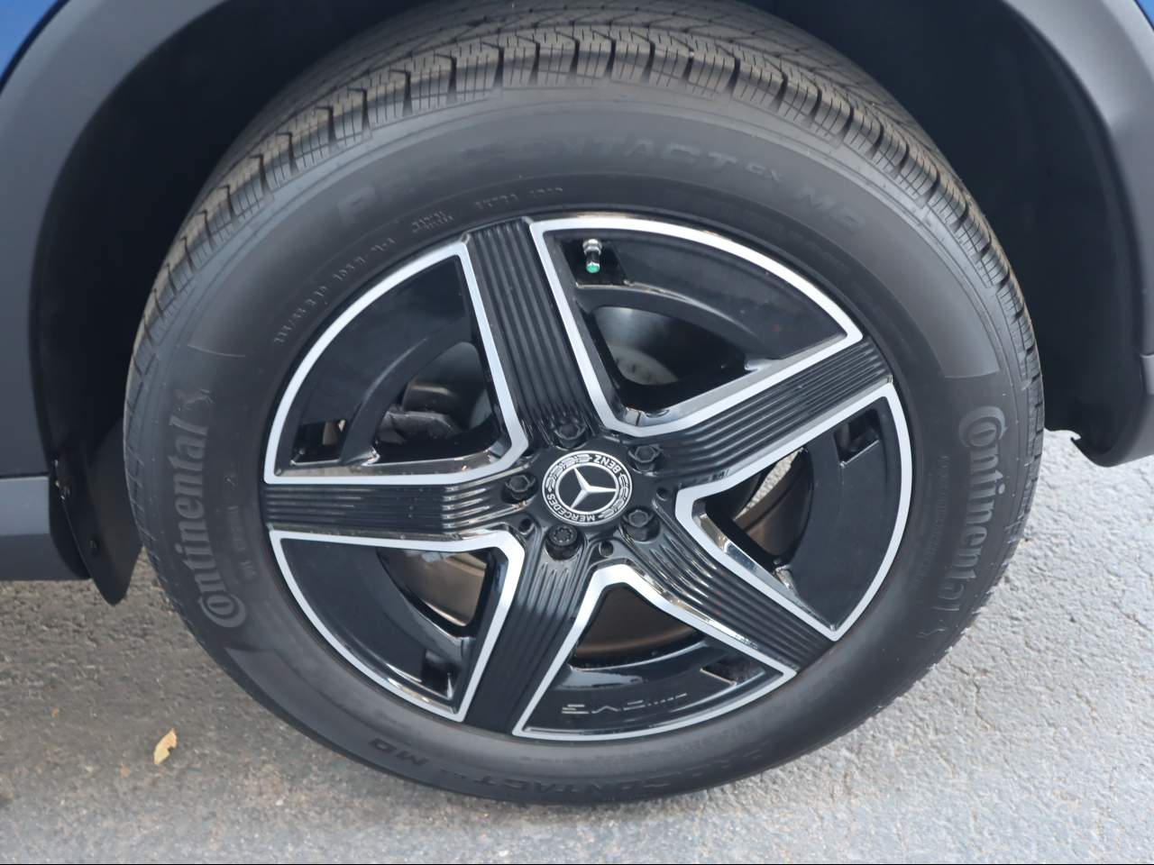 2026 Mercedes-Benz GLC 300 4MATIC SUV