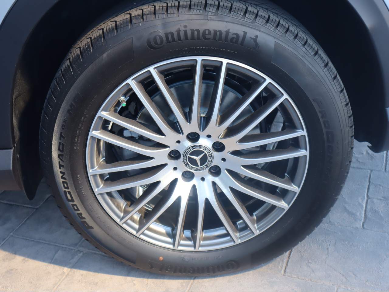 2026 Mercedes-Benz GLC 300 4MATIC SUV