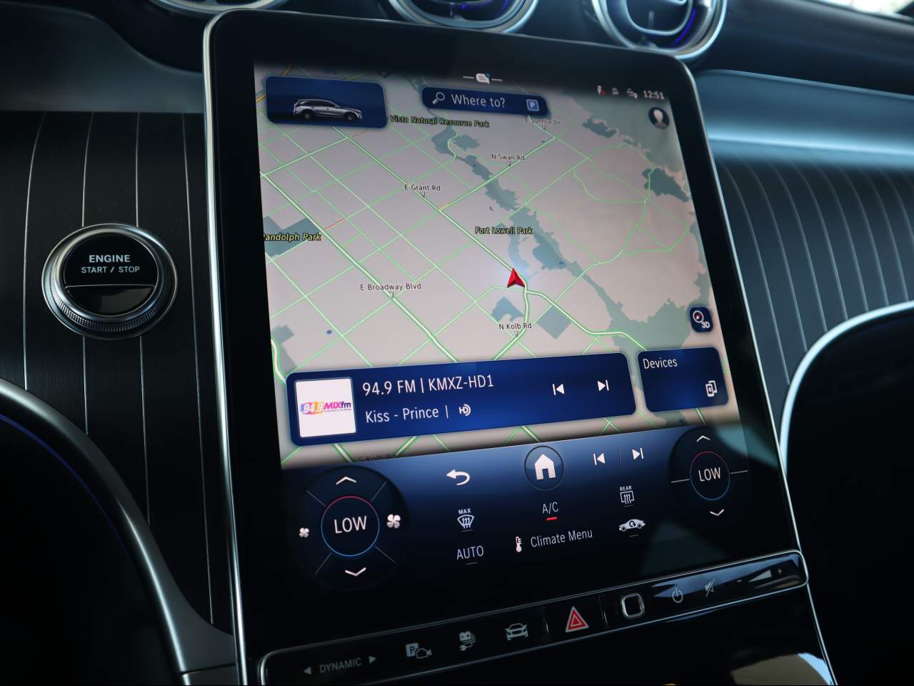2025 Mercedes-Benz GLC Base - Photo 14