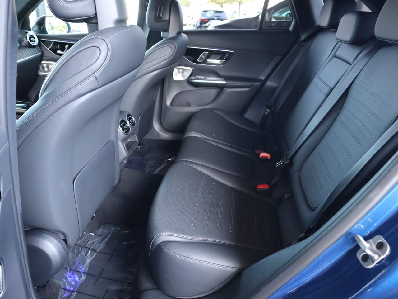 2025 Mercedes-Benz GLC Base - Photo 16